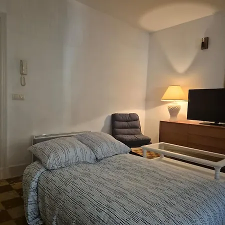 Carre Du Rempart - Garage Prive - Apartment *